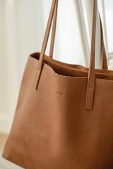 Matte brown tote